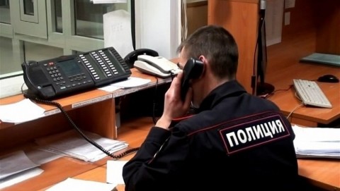 Трое жителей Евпатории задержаны полицией Крыма за помощь в обмане семи пенсионерок из Сакского района